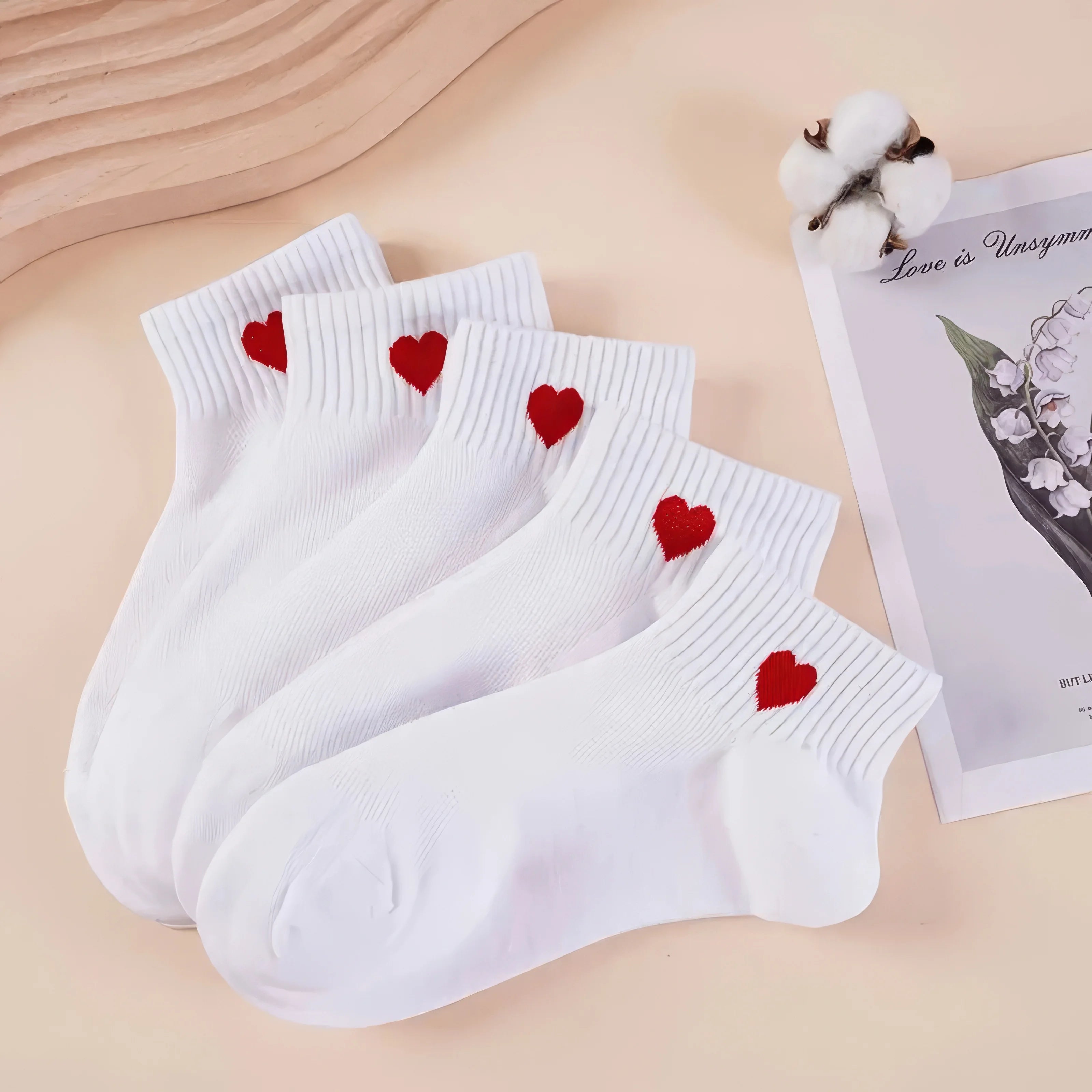 5 Pairs Heart Socks - Super Soft & Comfortable Love Pattern Socks Set