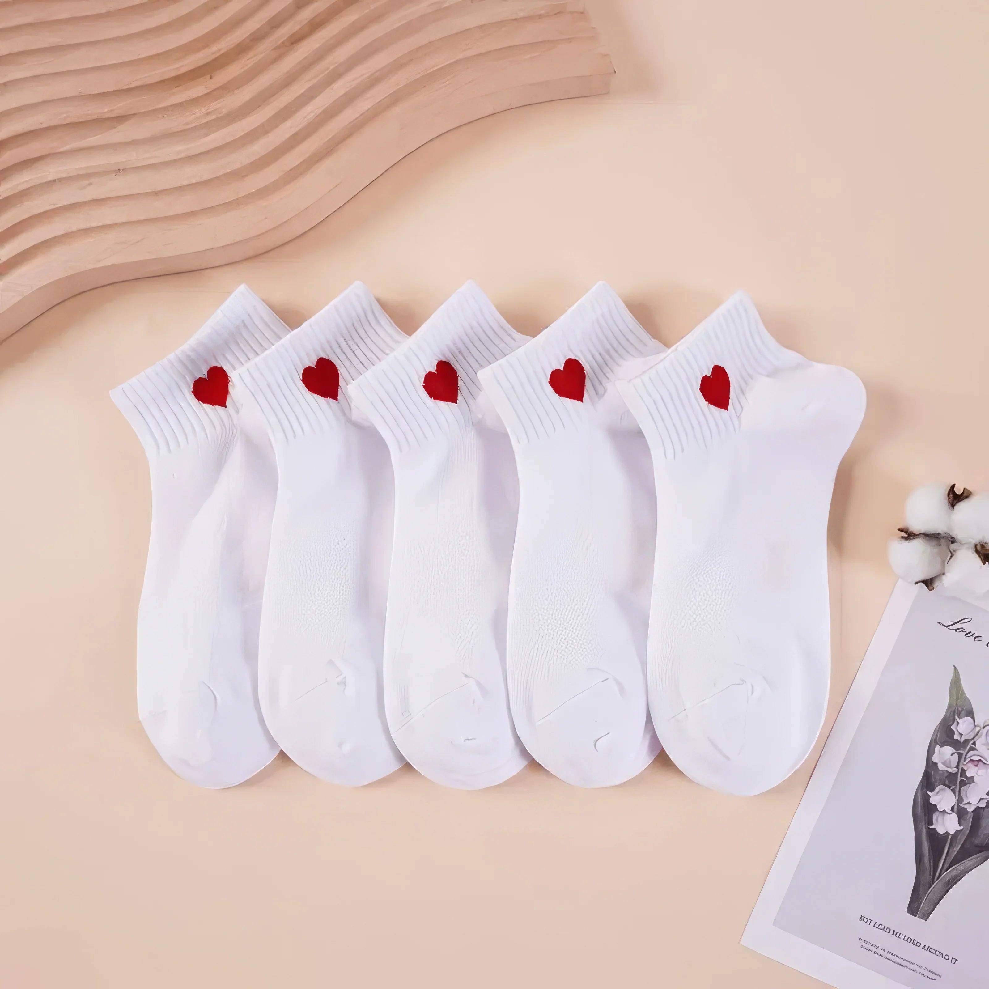 5 Pairs Heart Socks - Super Soft & Comfortable Love Pattern Socks Set